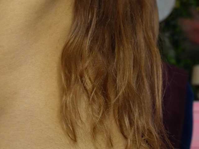 sisi-von-dee's BongaCams show and profile