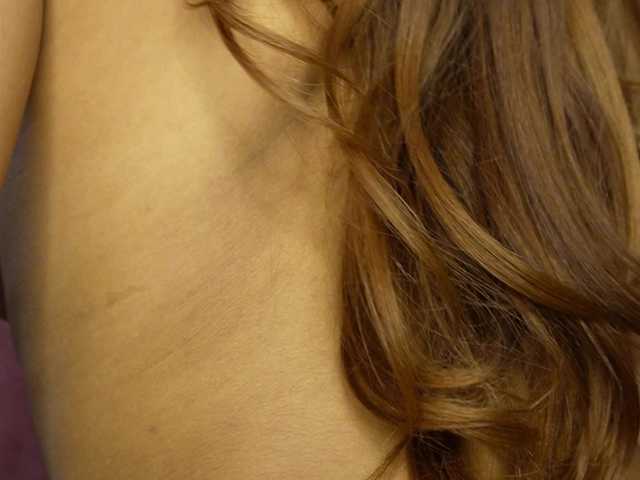 sisi-von-dee's BongaCams show and profile