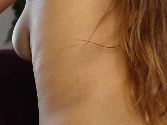 sisi-von-dee's BongaCams show and profile