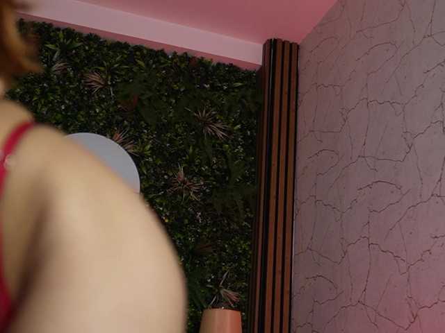 sisi-von-dee's BongaCams show and profile