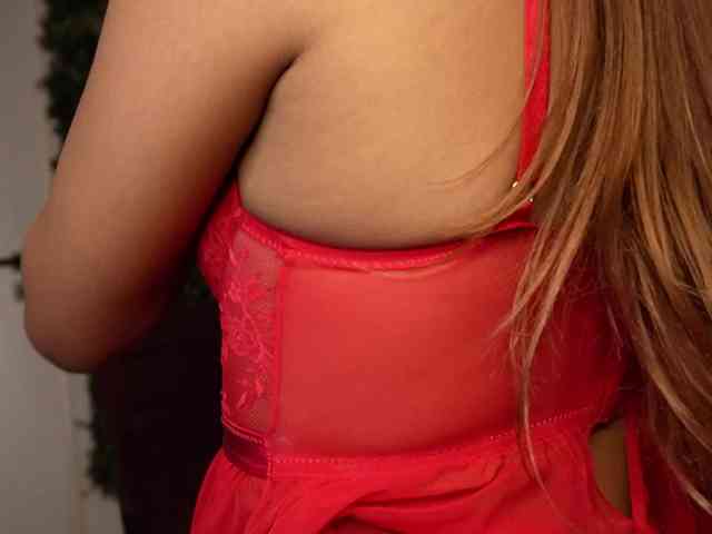 sisi-von-dee sisi-von-dee