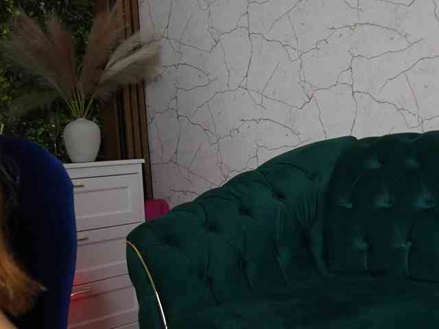 sisi-von-dee sisi-von-dee