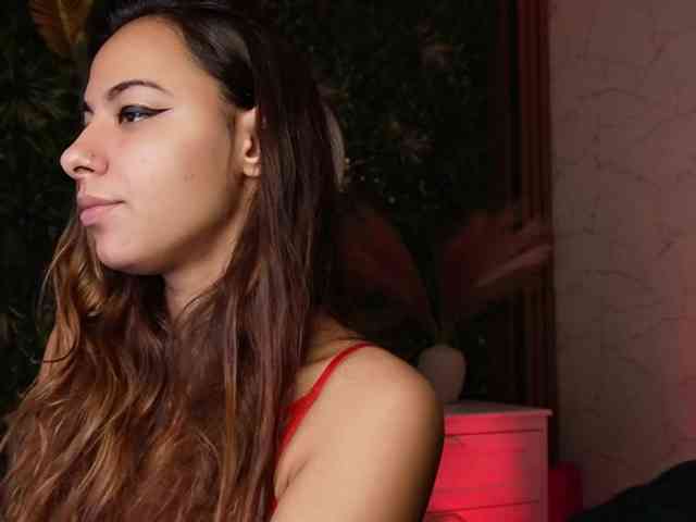 sisi-von-dee sisi-von-dee