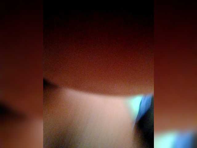 Petitehotchicks's BongaCams show and profile