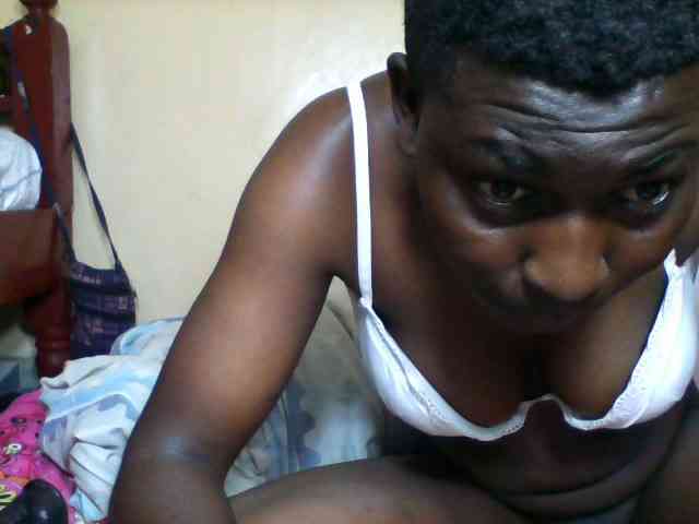 Petitehotchicks webcam