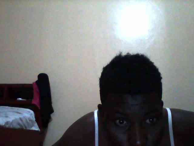 Petitehotchicks webcam