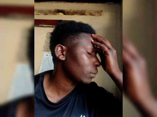 Petitehotchicks webcam