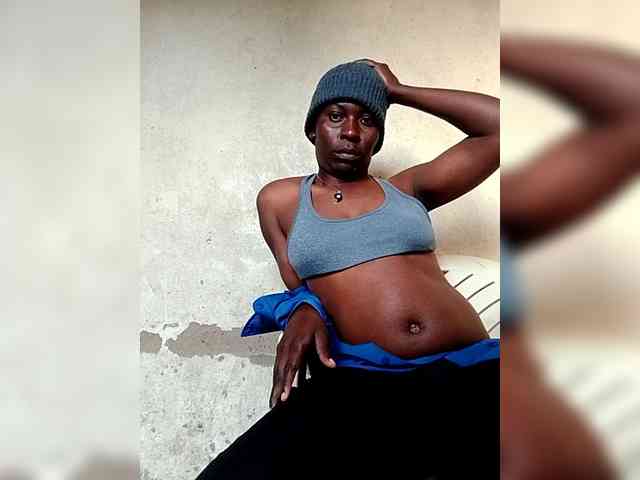 Petitehotchicks webcam