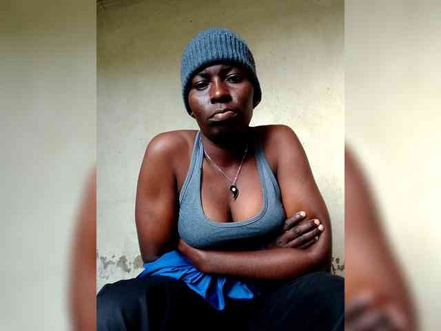 Petitehotchicks webcam