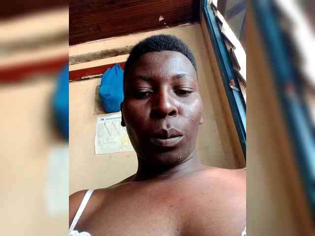 Petitehotchicks Petitehotchicks