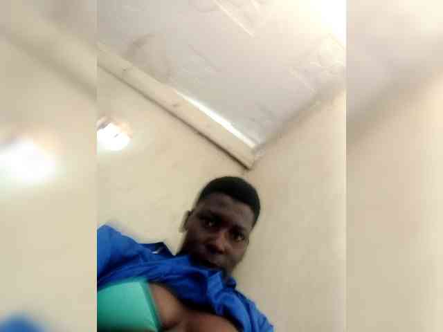 Petitehotchicks webcam