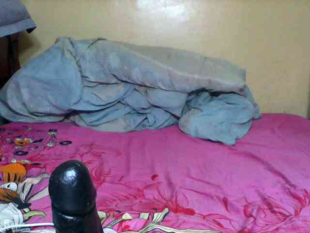 Petitehotchicks webcam