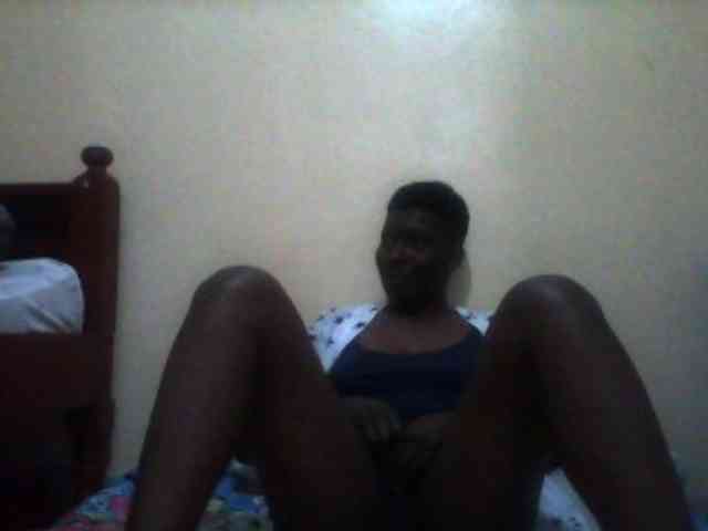 Petitehotchicks webcam