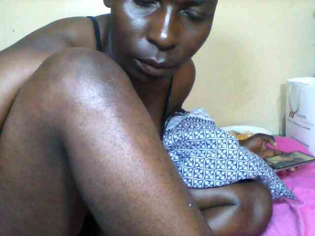 Petitehotchicks webcam