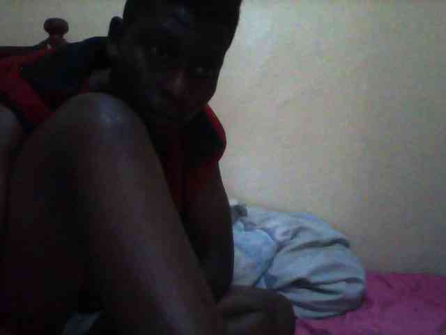 Petitehotchicks webcam