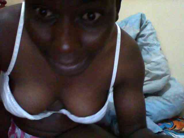 Petitehotchicks Petitehotchicks