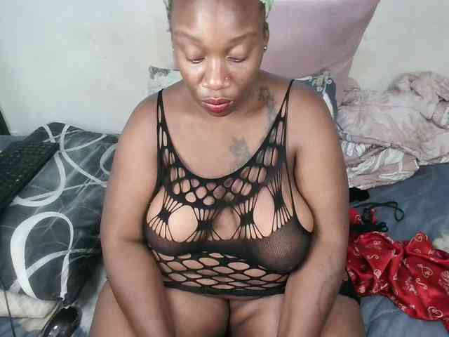 Sexycrystalxx webcam