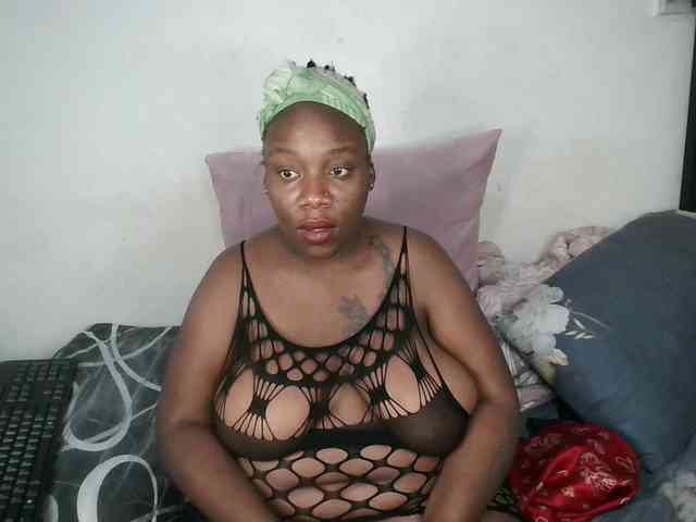 Sexycrystalxx webcam