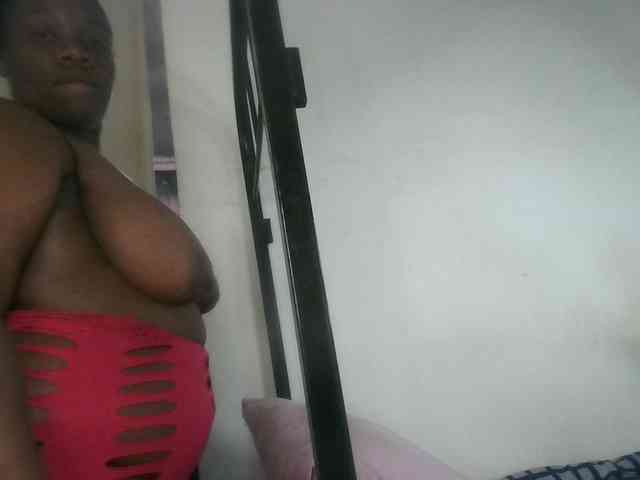 Sexycrystalxx webcam