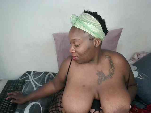 Sexycrystalxx webcam