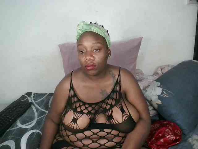 Sexycrystalxx webcam