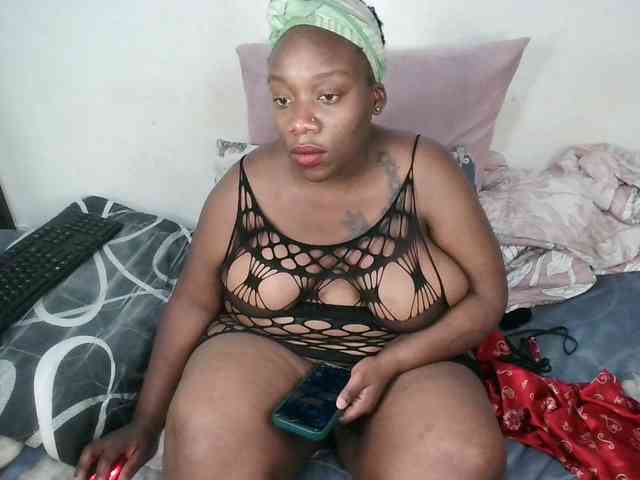 Sexycrystalxx webcam