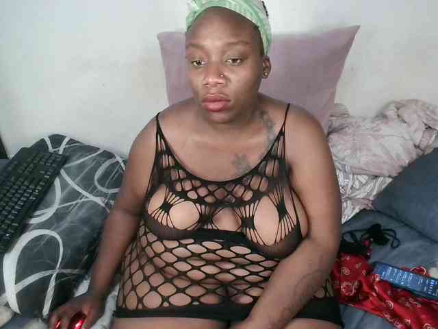 Sexycrystalxx webcam