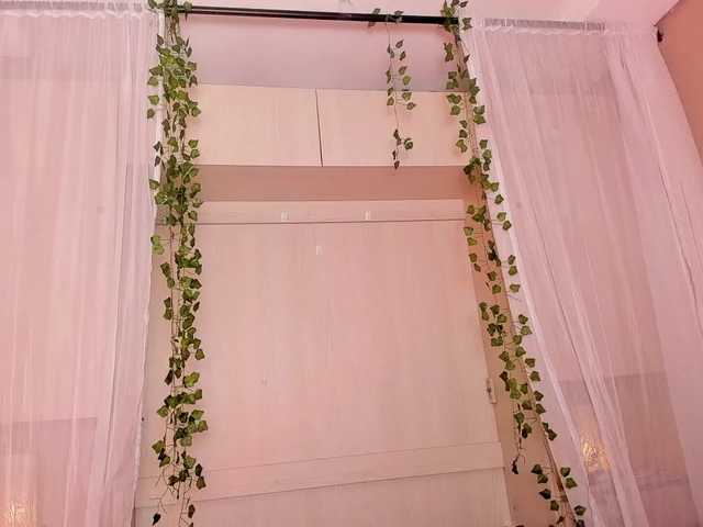 JadeeMuller's BongaCams show and profile