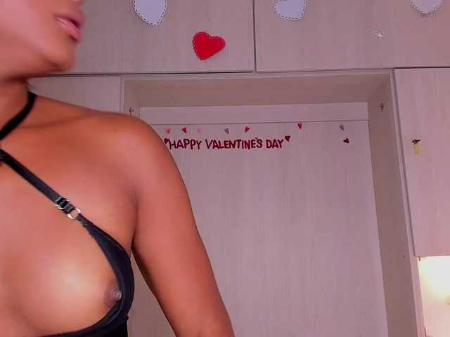 JadeeMuller's BongaCams show and profile