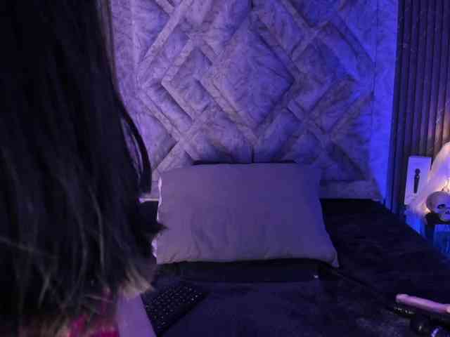 DanniiK webcam