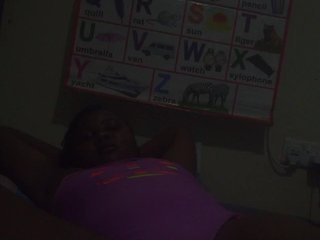 CutePussiE Porn Show