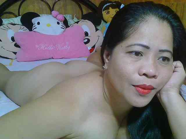 Sweetlips69 webcam