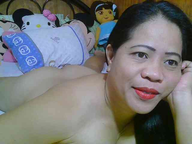 Sweetlips69 webcam