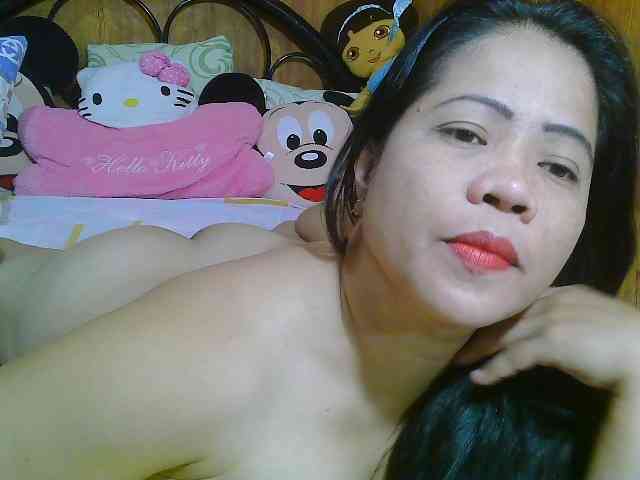 Sweetlips69 webcam