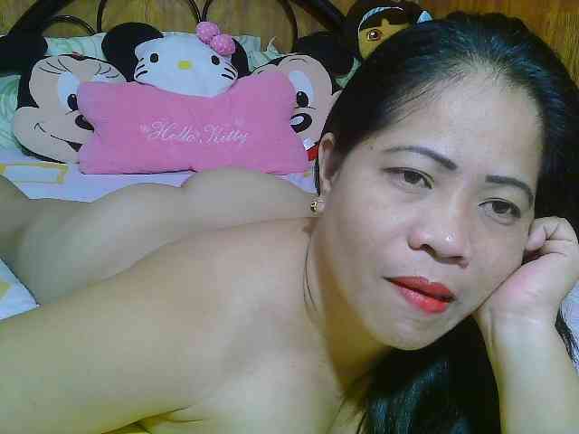 Sweetlips69 webcam