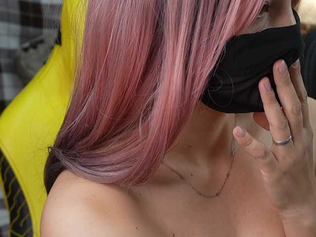 sexlove12002 Live Webcam on BongaCams