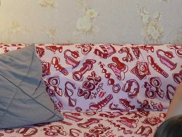 sexlove12002's BongaCams show and profile