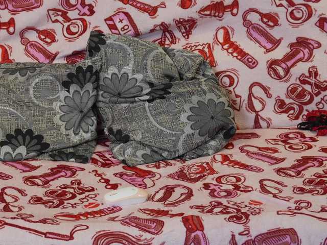 sexlove12002's BongaCams show and profile