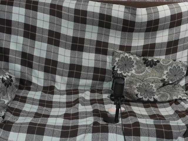 sexlove12002's BongaCams show and profile