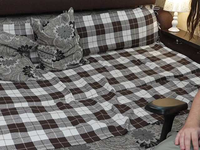 sexlove12002 from BongaCams