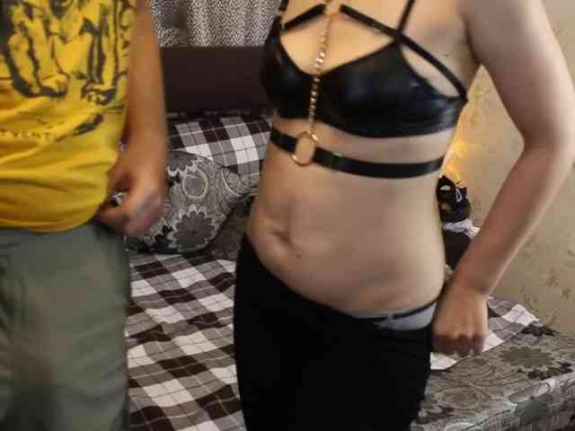 sexlove12002 Live Webcam on {site_name}