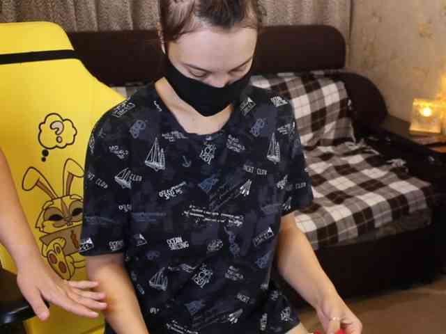 sexlove12002 Live Webcam on BongaCams