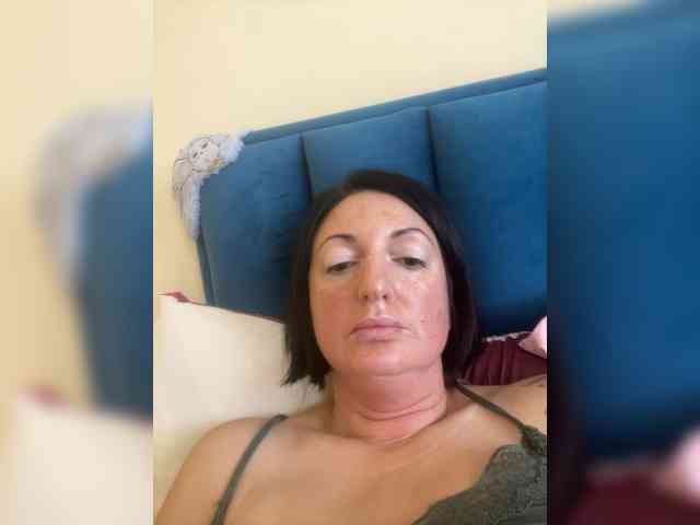 Girlnextdoor94 webcam