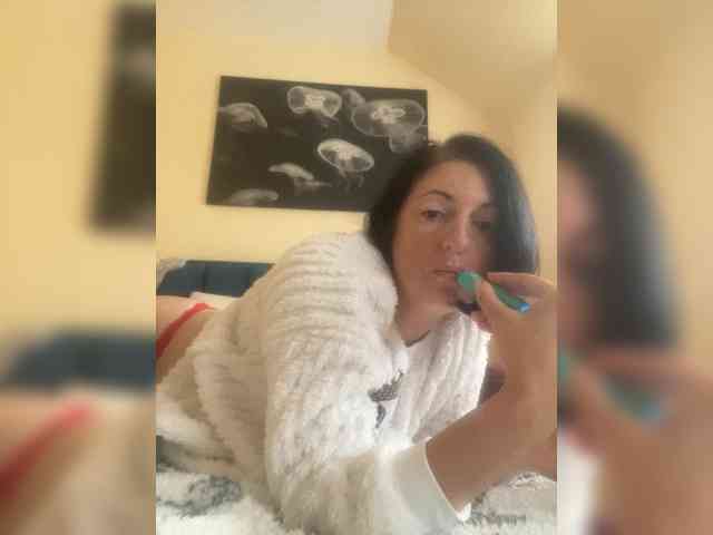 Girlnextdoor94 webcam