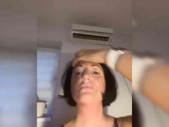 Girlnextdoor94 webcam