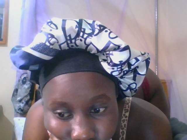 Busty-Barbie – webcam model profile photo