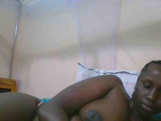 Busty-Barbie webcam