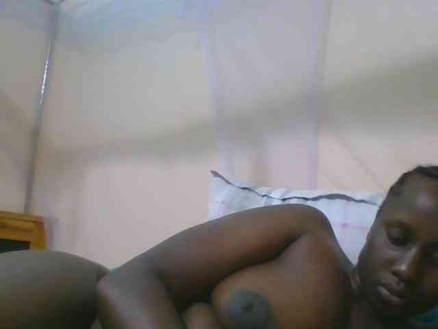 Busty-Barbie webcam