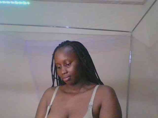 Busty-Barbie Busty-Barbie