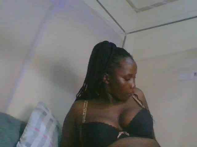 Busty-Barbie Busty-Barbie